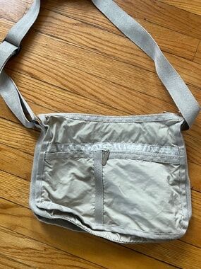 LeSportsac Beige Crossbody Expandable Bag